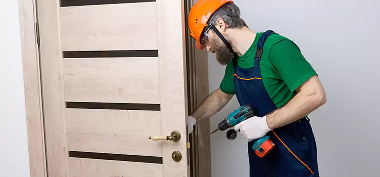 Replace Internal Door Handle with Lock New Bern